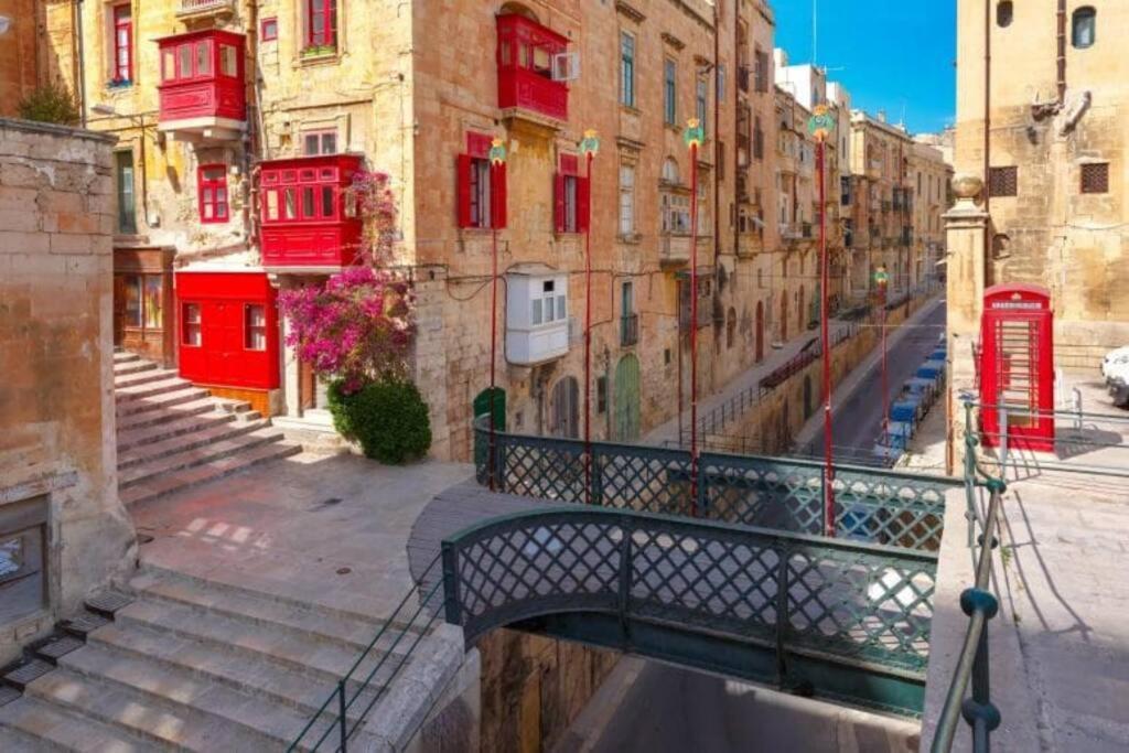 Valletta Apartment With Harbour Veiw Valeta Exterior foto