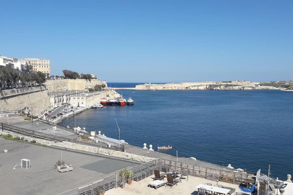 Valletta Apartment With Harbour Veiw Valeta Exterior foto